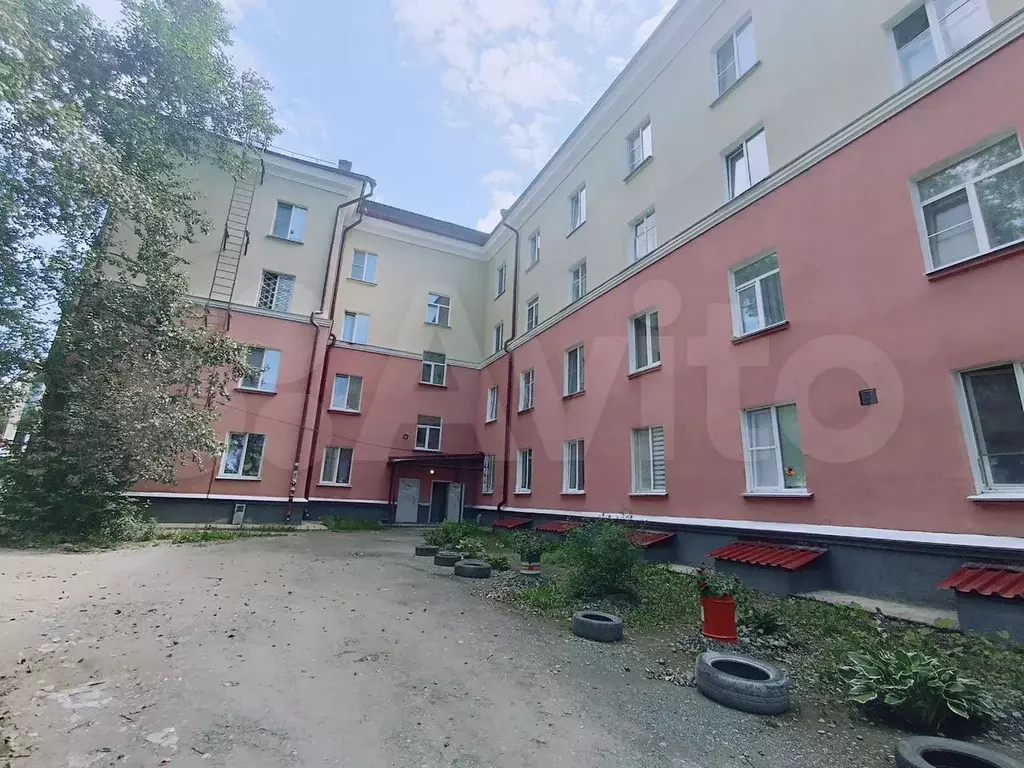 Комната 19,2 м в 1-к., 4/4 эт. - Фото 1