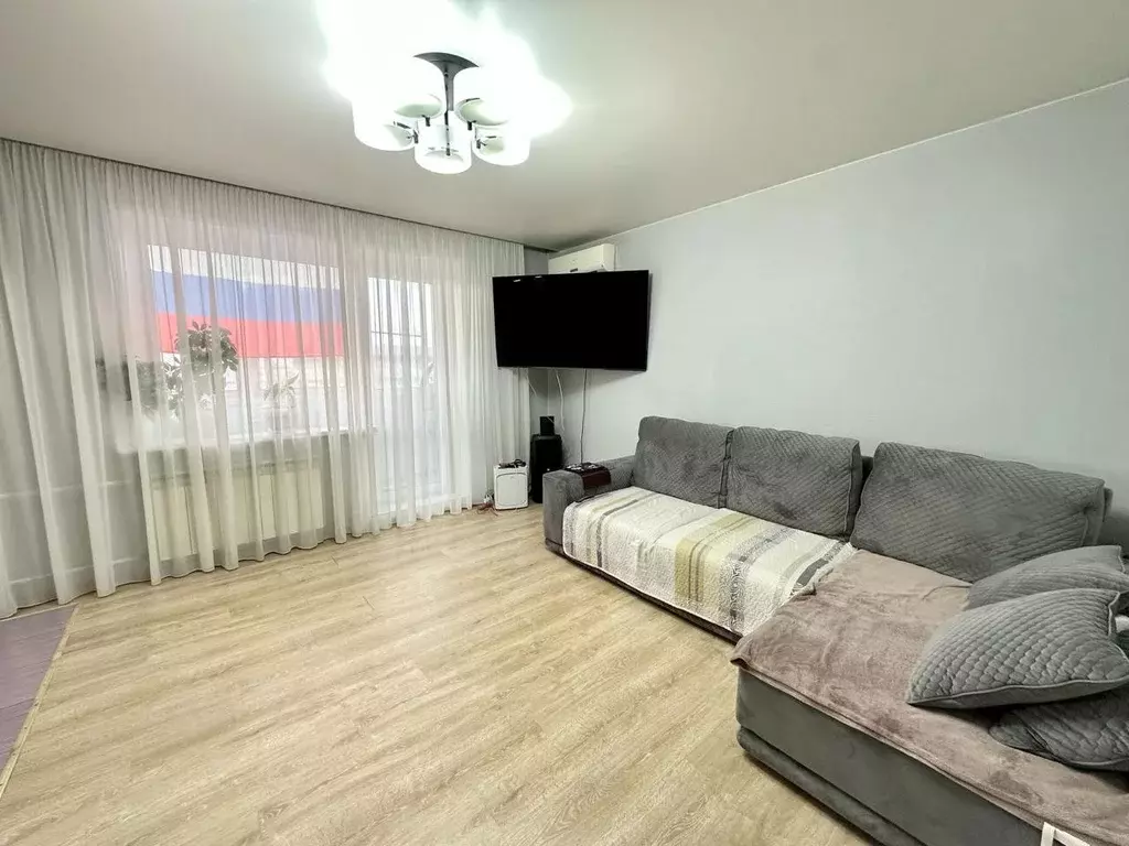 Продаётся 4-к квартира, 76.5 м - Фото 0