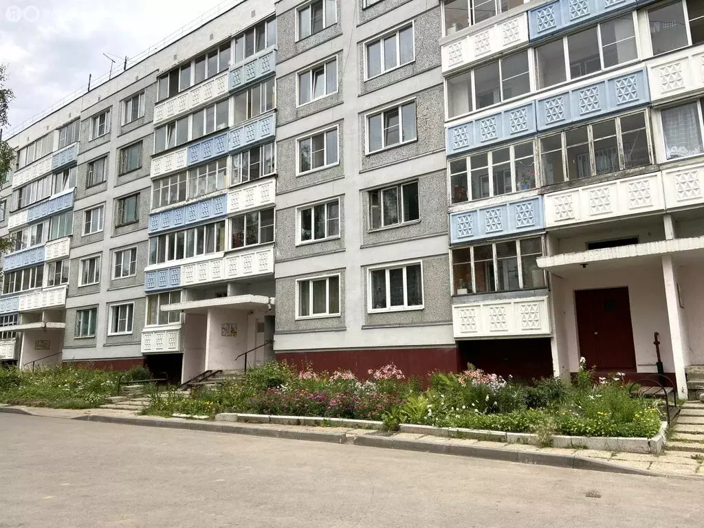 2-комнатная квартира: Киров, микрорайон Коминтерновский, Боровая ... - Фото 0