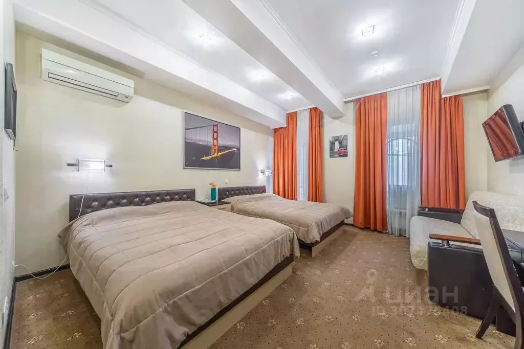 Комната Москва Камергерский пер., 6С1 - Фото 1