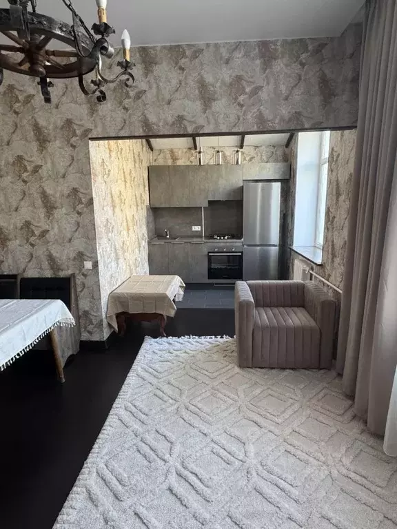 3-к кв. Москва ул. Радио, 10С9 (78.7 м) - Фото 1
