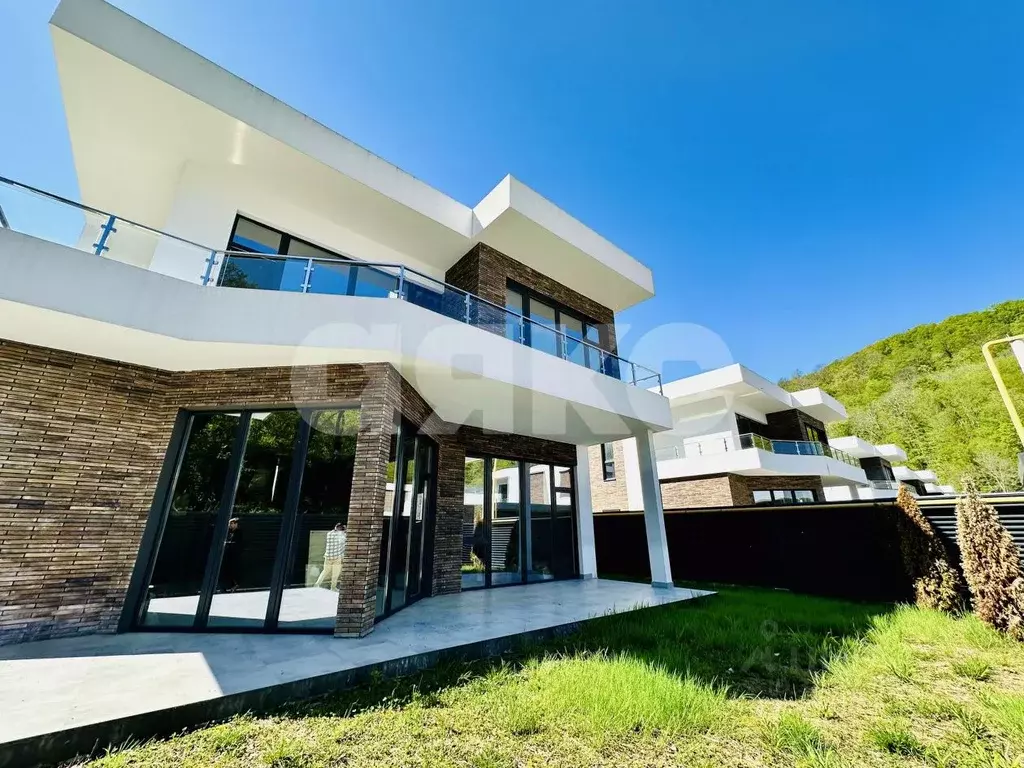 Дом в Краснодарский край, Сочи городской округ, Дагомыс пгт ш. ... - Фото 1