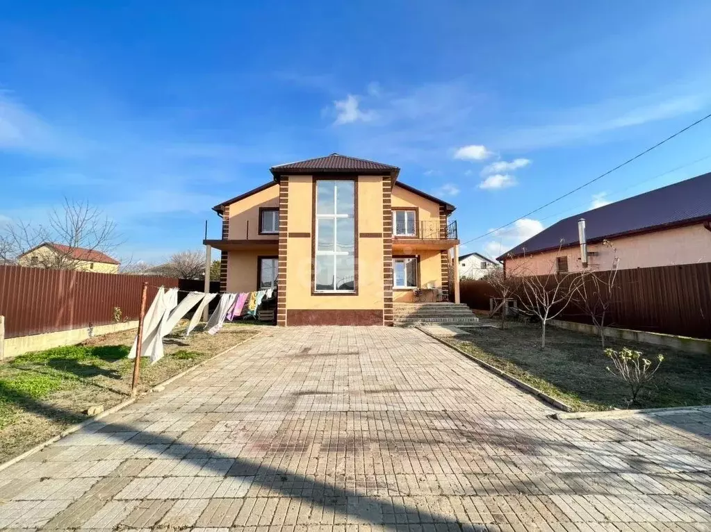 Дом в Краснодарский край, Староминский район, Рассветовское с/пос, ... - Фото 1