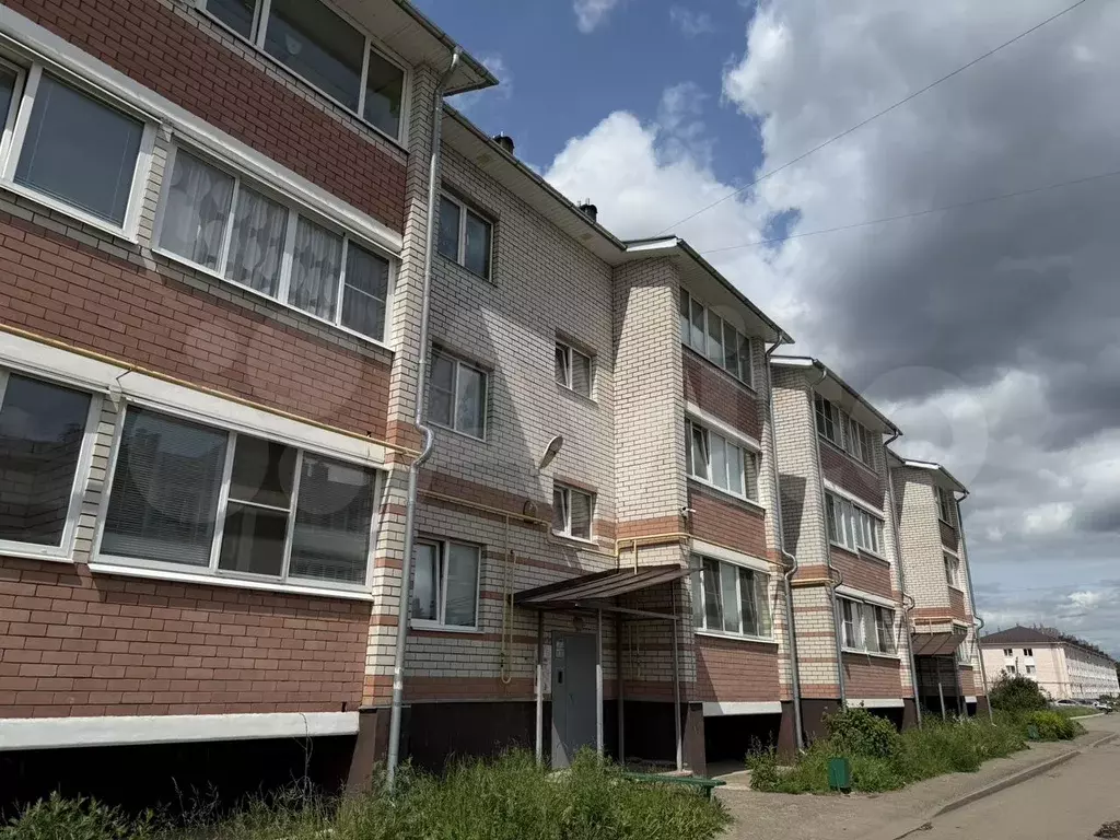 1-к. квартира, 35 м, 1/3 эт. - Фото 0