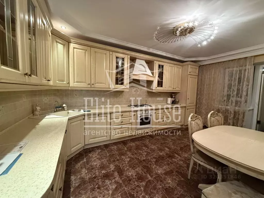 4-к кв. Калужская область, Калуга ул. Георгия Димитрова, 24 (133.0 м) - Фото 1