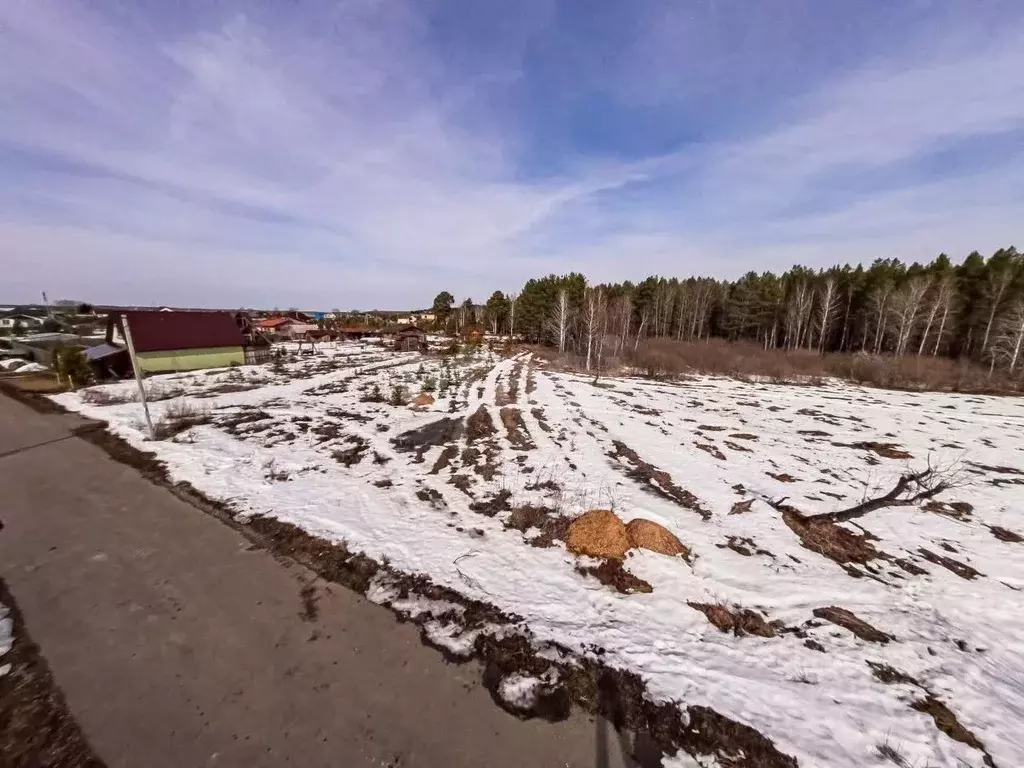 Участок в Тюменская область, Тюменский муниципальный округ, д. Зырянка ... - Фото 1
