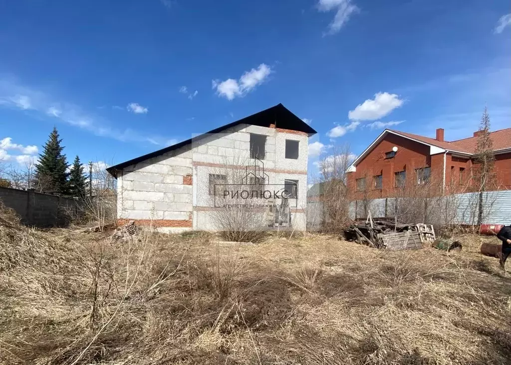 Дом в Челябинская область, Магнитогорск Прибрежный кп, пер. Вербный, 7 ... - Фото 0
