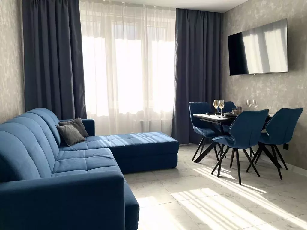 2-к кв. Красноярский край, Красноярск ул. Лесников, 37Б (52.0 м) - Фото 1