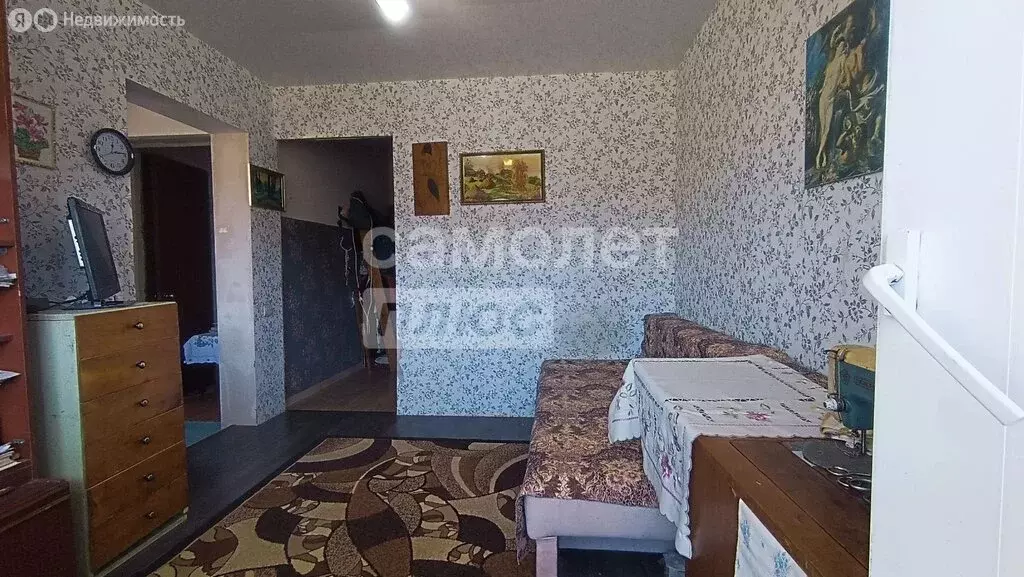 1-комнатная квартира: Краснокамск, улица Максима Горького, 2 (35 м) - Фото 2