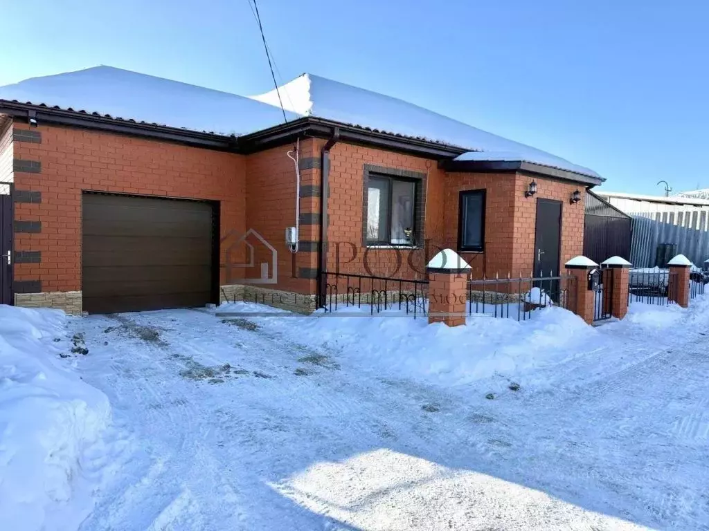 Дом в Белгородская область, Новый Оскол Рождественская ул. (73 м) - Фото 1