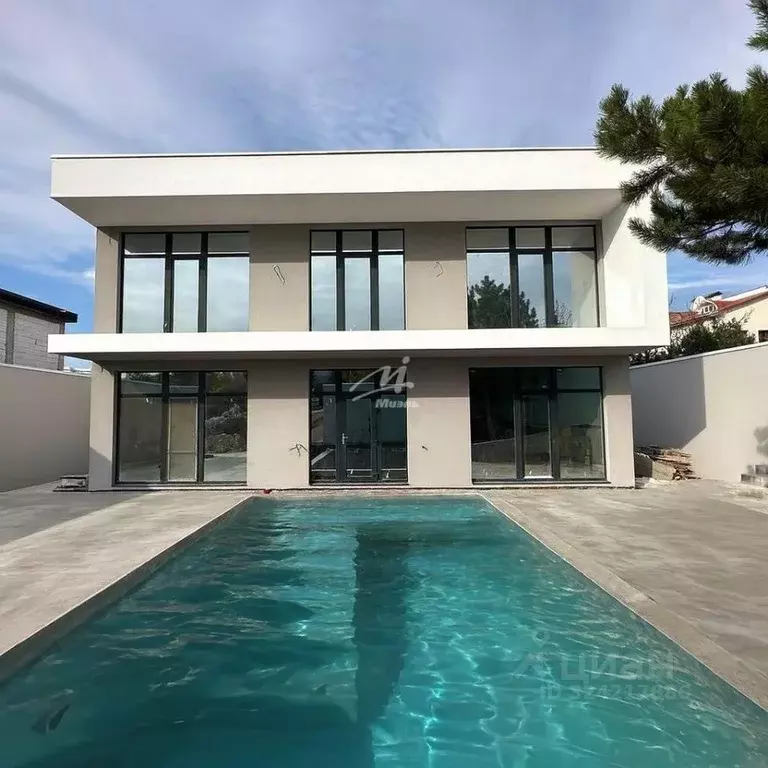 Дом в Севастополь ул. Коралловая, 1 (212 м) - Фото 2