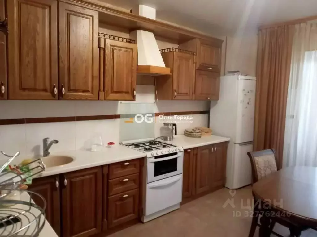 2-к кв. Брянская область, Брянск ул. Романа Брянского, 17 (79.3 м) - Фото 2