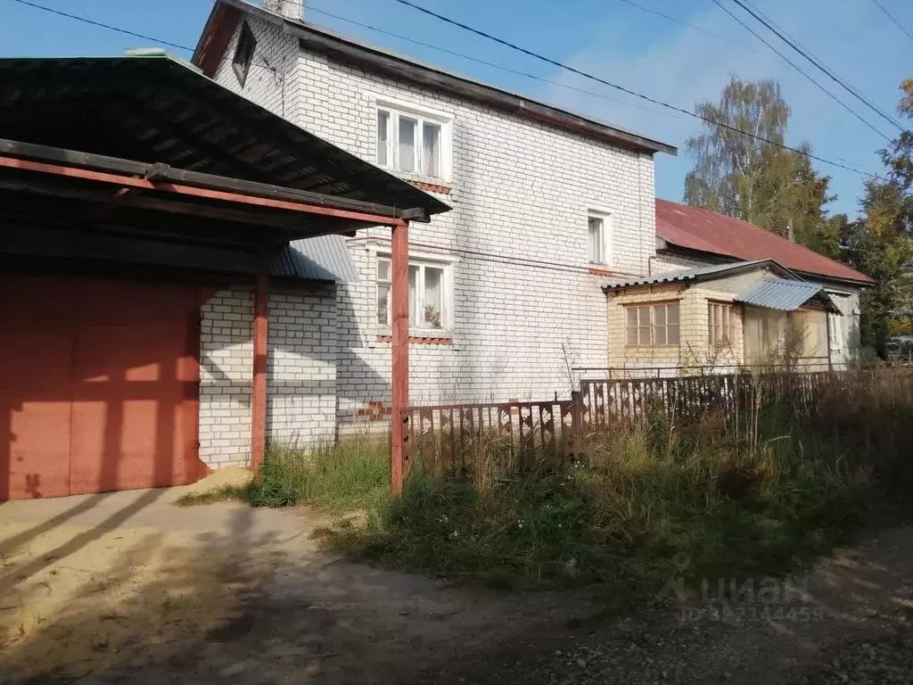 Дом в Нижегородская область, Выкса ул. Луначарского, 10 (184 м) - Фото 1