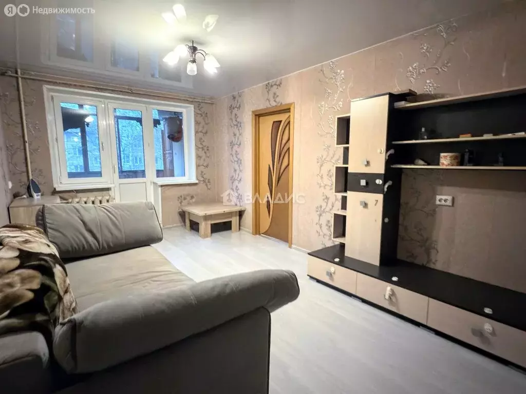 3-комнатная квартира: Раменское, улица Космонавтов, 28 (56.4 м) - Фото 1