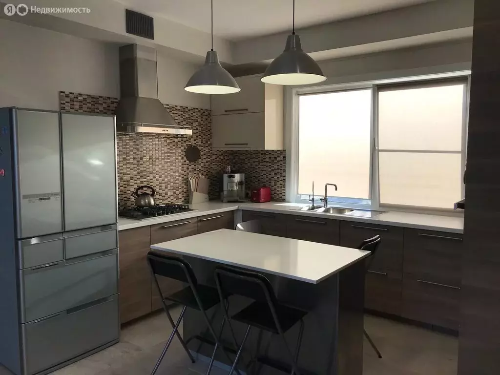 Дом в Южно-Сахалинск, планировочный район Хомутово, Взлётная улица, 36 ... - Фото 1