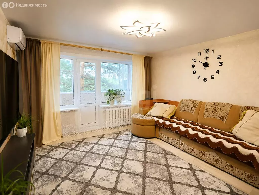 3-комнатная квартира: село Ивановка, Пионерская улица, 4 (58.2 м) - Фото 1