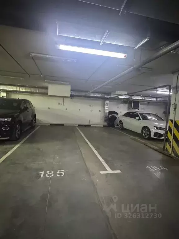 Гараж в Москва Ягодная ул., 8к1 (21 м) - Фото 1