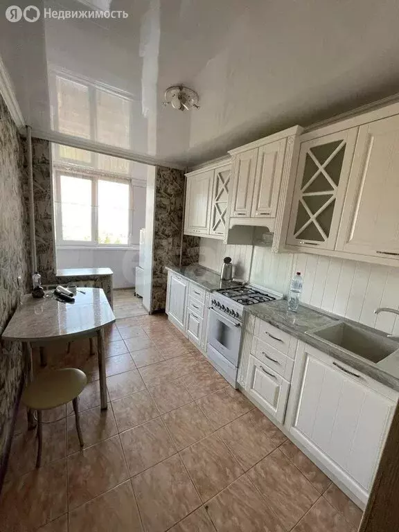 3-комнатная квартира: Кисловодск, улица Островского, 11 (69 м) - Фото 1