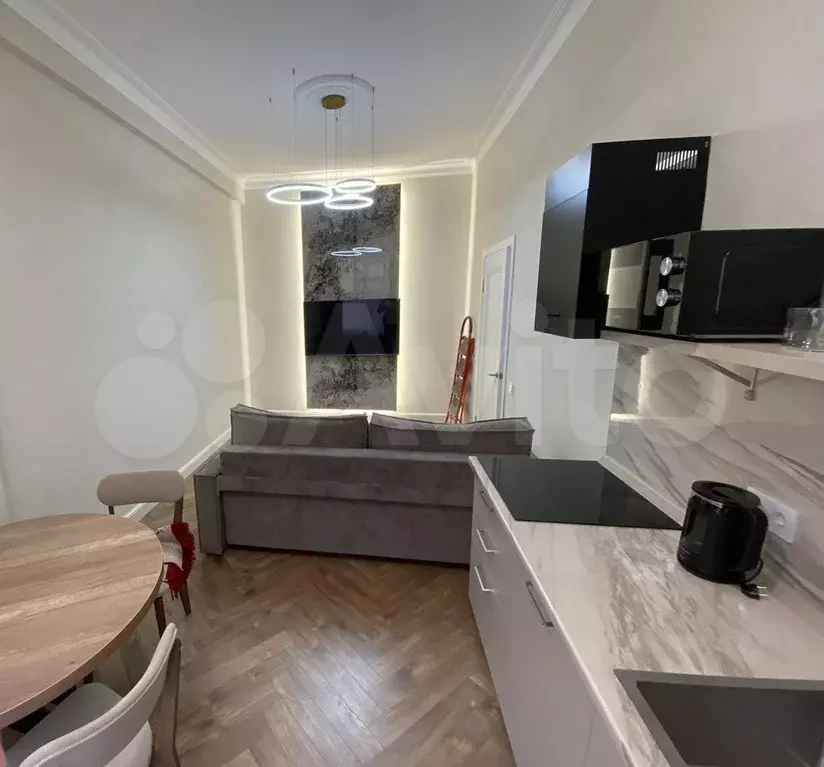 2-к. квартира, 50 м, 2/10 эт. - Фото 1