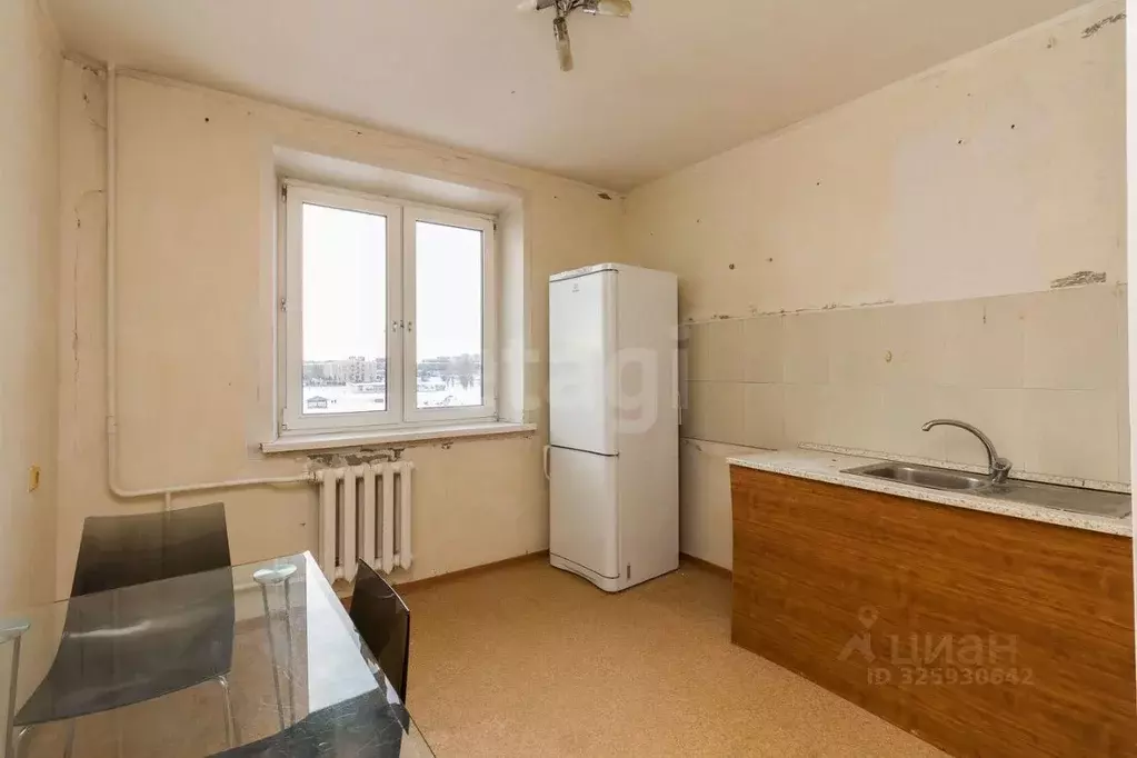 2-к кв. Тюменская область, Тюмень Уральская ул., 53к4 (51.7 м) - Фото 0