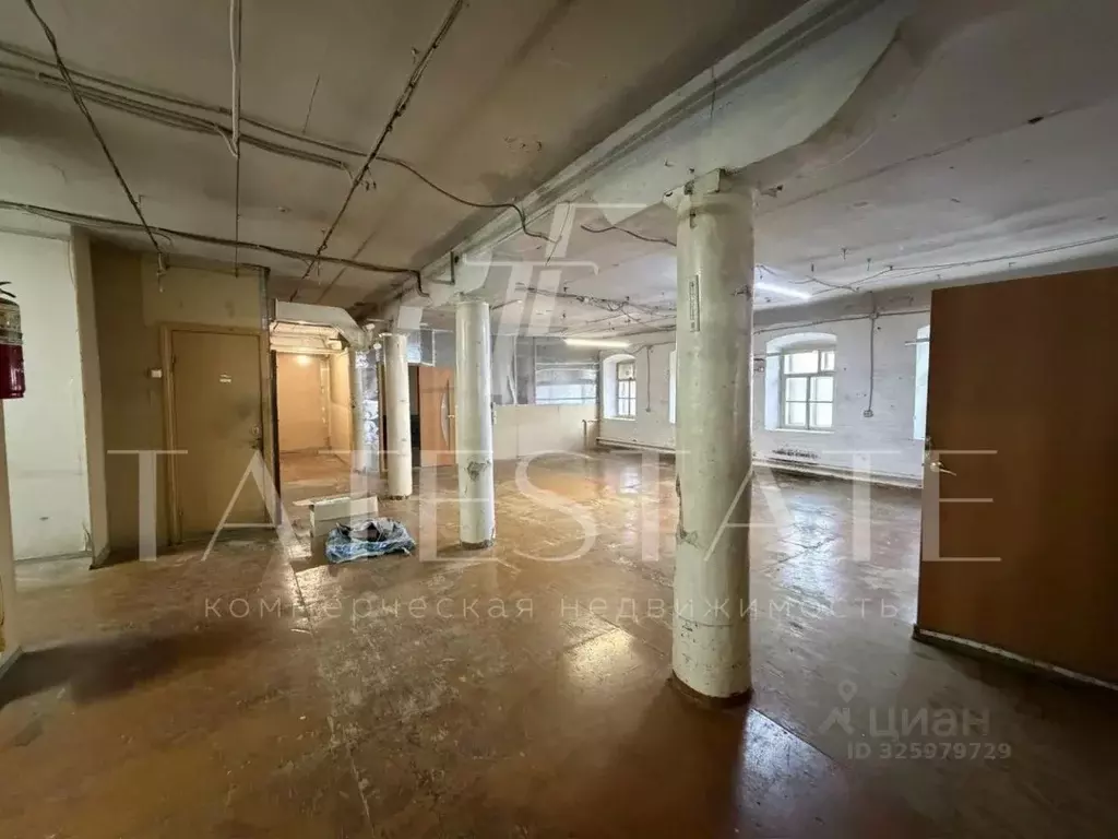 Производственное помещение в Татарстан, Казань ул. Гладилова, 51 (255 ... - Фото 2