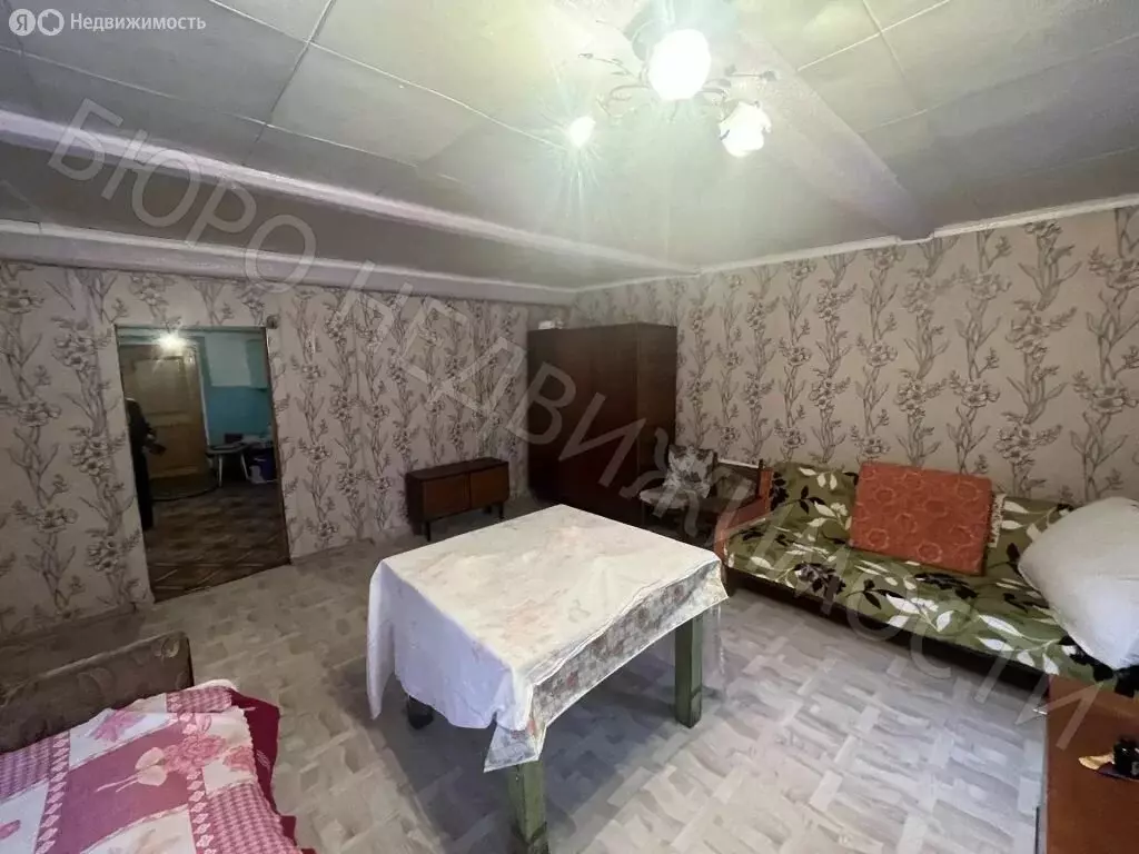 Дом в село Алмазово, Октябрьская улица, 16 (41.5 м) - Фото 1