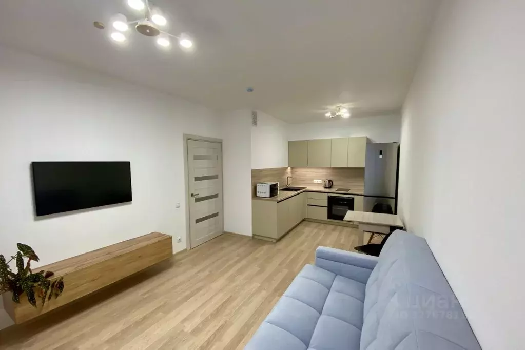 1-к кв. Свердловская область, Екатеринбург ул. Репина, 77 (40.8 м) - Фото 2