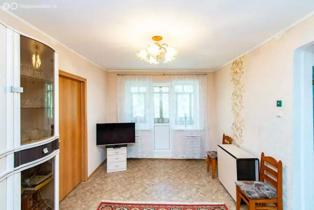 2-комнатная квартира: Тюмень, Ленинский округ, Текстильная улица, 15 ... - Фото 1
