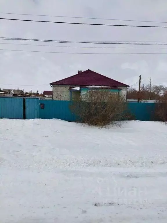 Дом в Омская область, Нововаршавка рп ул. Лесная (71 м) - Фото 0