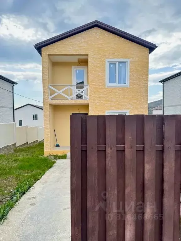 Дом в Краснодарский край, Новороссийск ул. Павла Соловьева, 38Г (115 ... - Фото 1