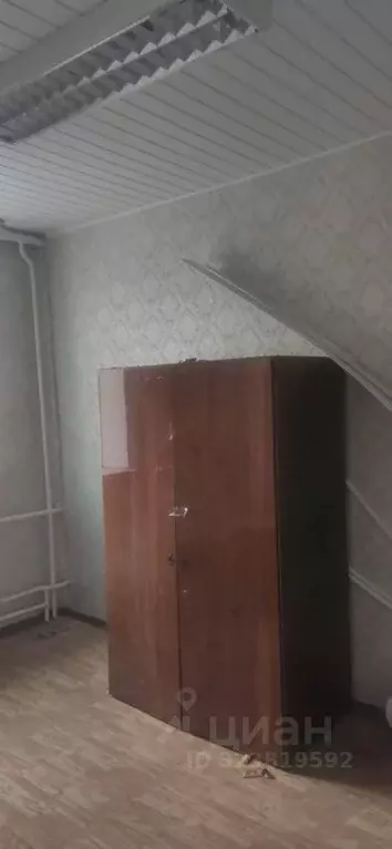 Помещение свободного назначения в Орловская область, Колпна пгт ул. ... - Фото 0