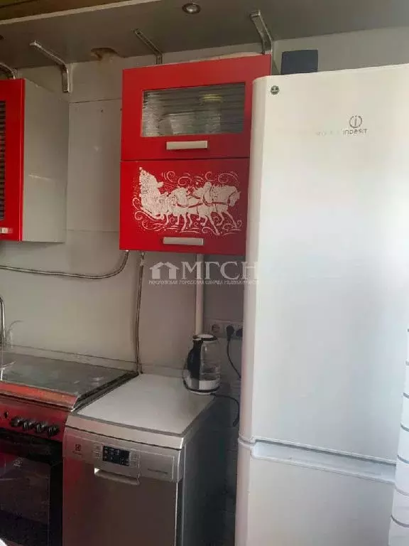 Продается 3-комнатная квартира - Фото 2