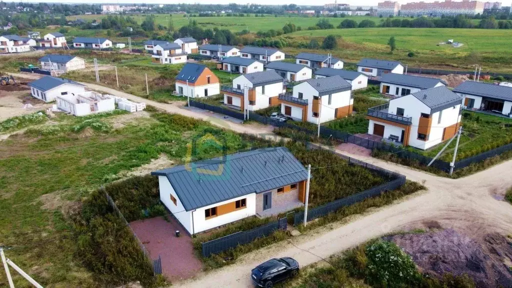 Дом в Ленинградская область, Гатчинский муниципальный округ, д. ... - Фото 1