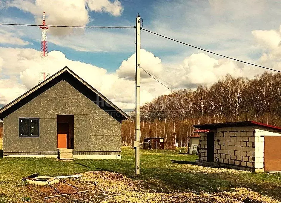 Дом в Калужская область, Бабынинский муниципальный округ, Сабуровщино ... - Фото 2