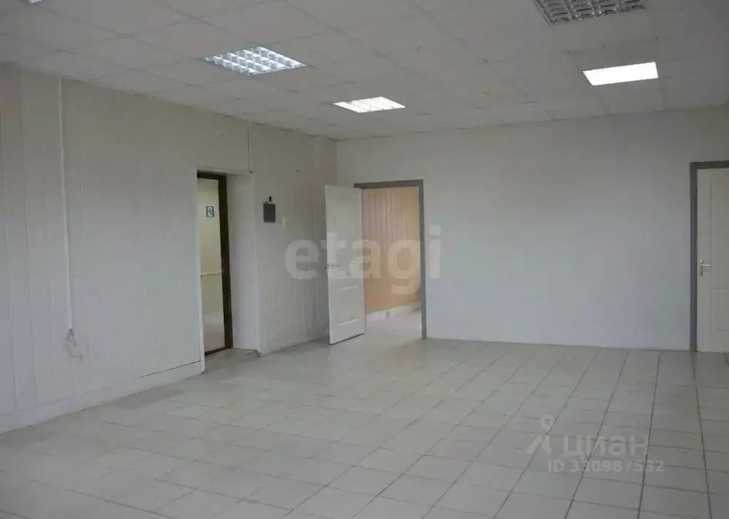 Офис в Белгородская область, Губкин ул. Пильчикова, 22 (827 м) - Фото 1
