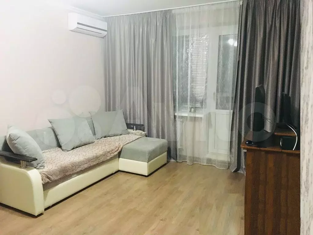 1-к. квартира, 40 м, 6/9 эт. - Фото 0