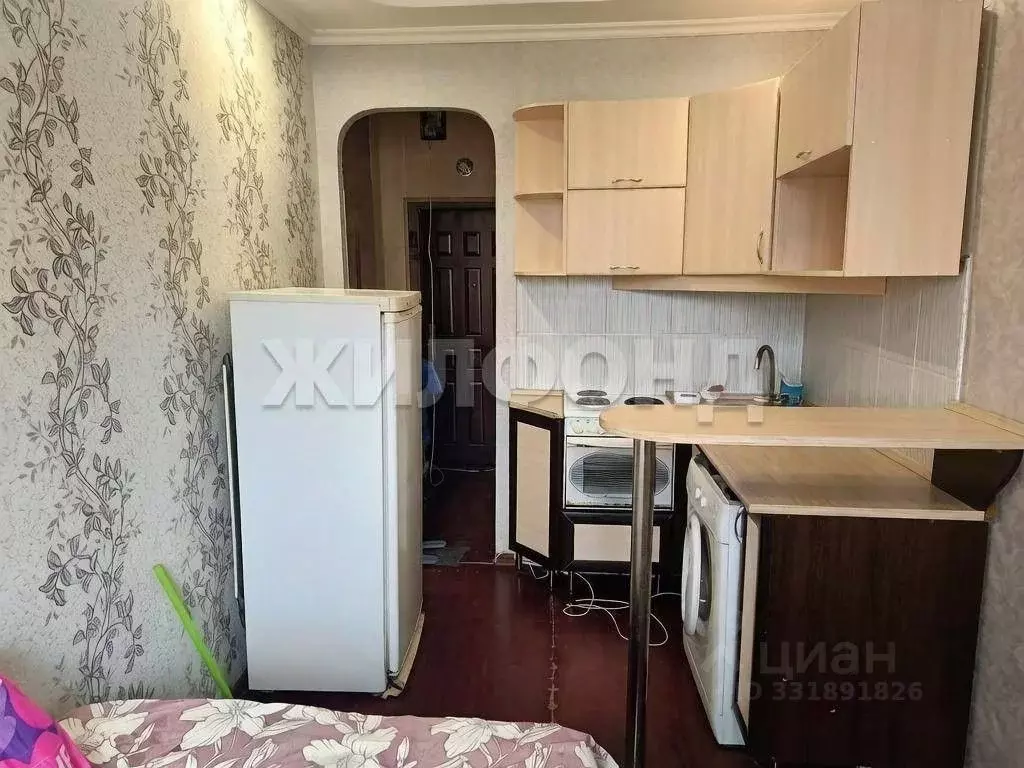 Комната Алтайский край, Барнаул ул. Глушкова, 50 (11.0 м) - Фото 1