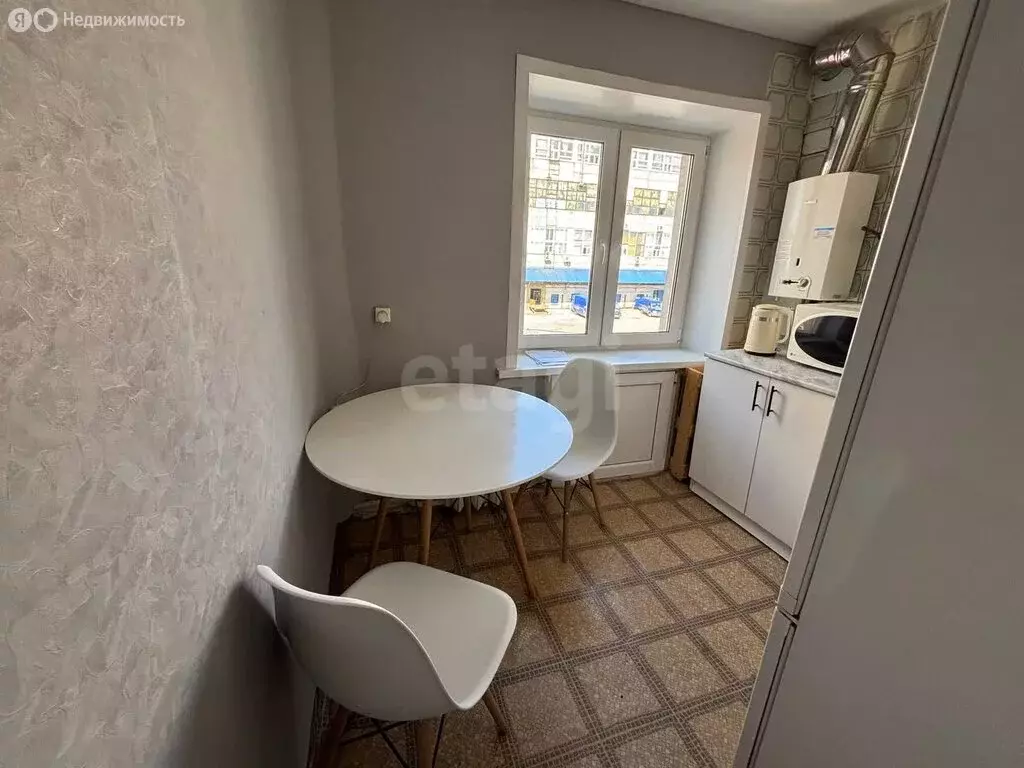 3-комнатная квартира: Саратов, Аткарская улица, 31А (43.7 м) - Фото 1