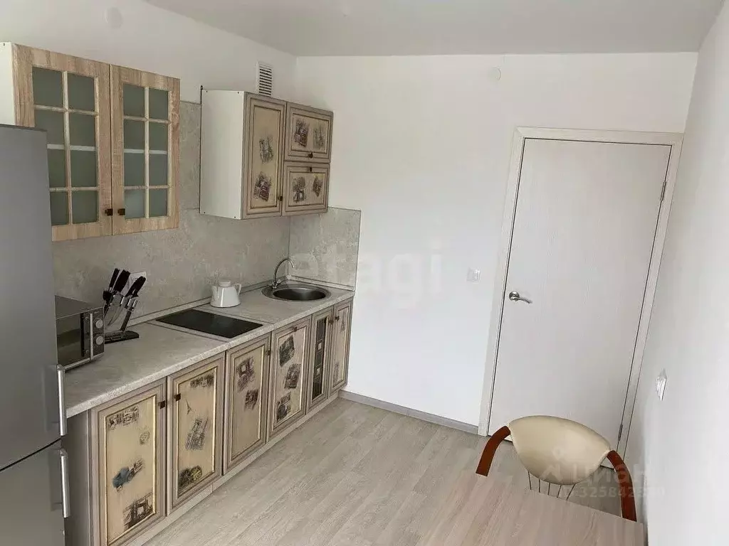 1-к кв. Вологодская область, Череповец ул. Суворова, 2А (33.8 м) - Фото 2