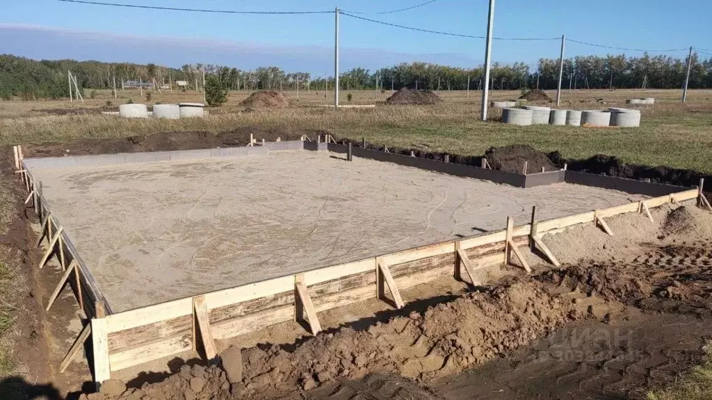 Таунхаус в Омская область, Омский район, с. Усть-Заостровка ул. 4-я ... - Фото 1