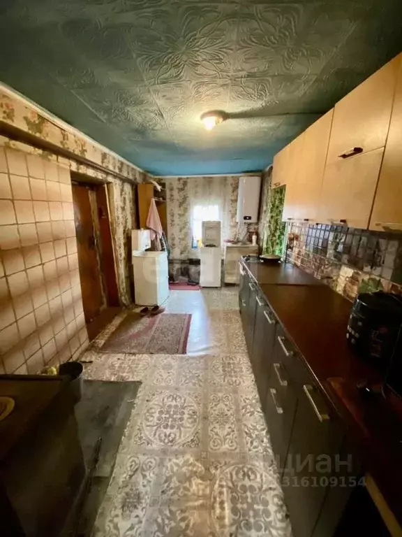 Дом в Кемеровская область, Топки ул. Гоголя (49 м) - Фото 2