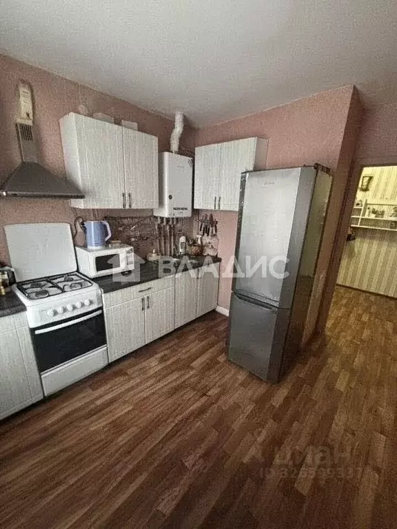 2-к кв. Калининградская область, Калининград Осенняя ул., 40 (62.0 м) - Фото 2