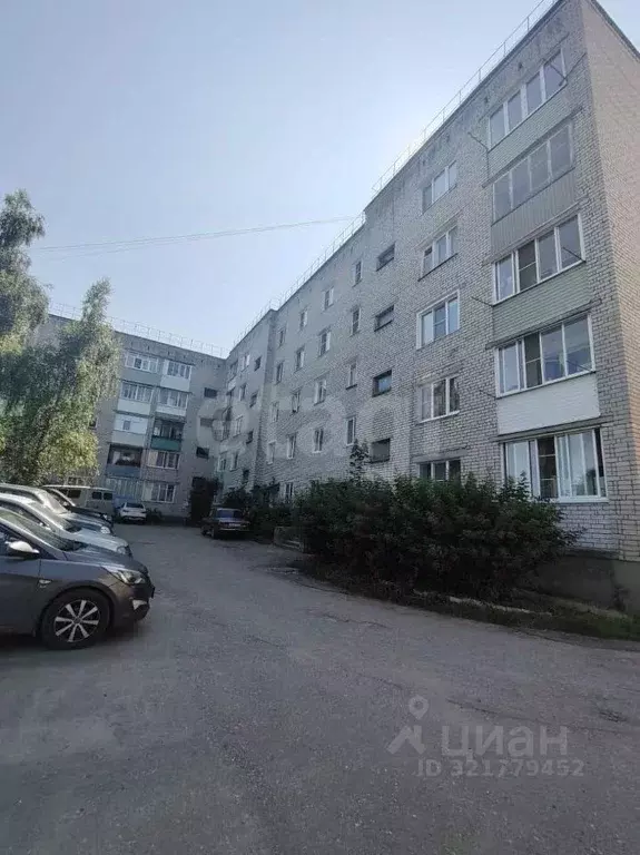 2-к кв. Тверская область, Кашин Комсомольская ул., 3 (56.3 м) - Фото 1