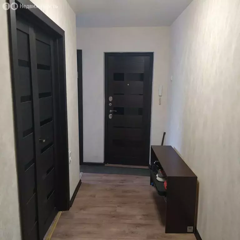 3-комнатная квартира: Барнаул, улица Попова, 64 (65 м) - Фото 2