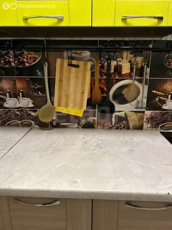 3-комнатная квартира: Тобольск, 4-й микрорайон, 31 (57.3 м) - Фото 2