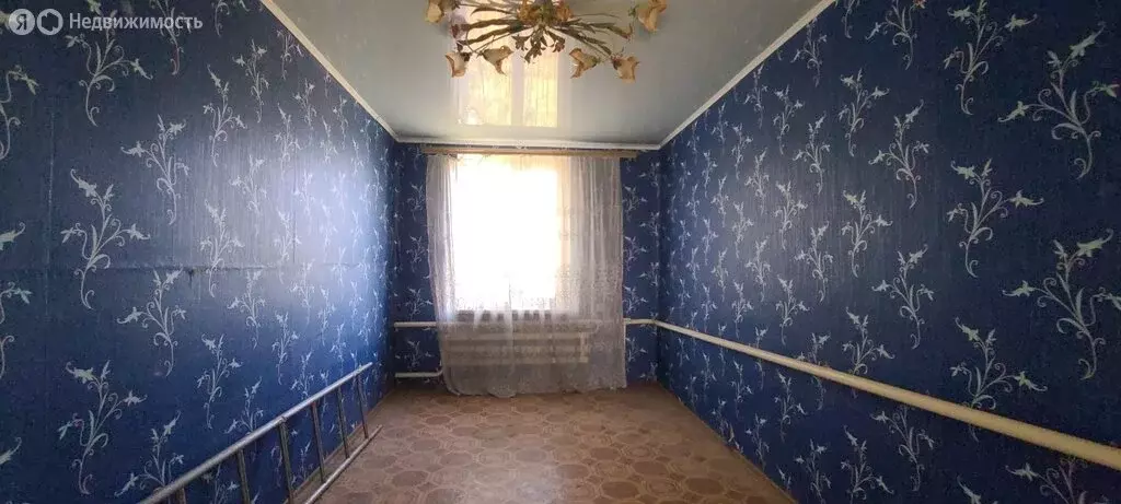 Дом в Каменск-Шахтинский, улица Танкистов (186.6 м) - Фото 0