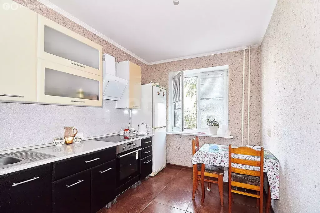 1-комнатная квартира: Тюмень, улица Казачьи Луга, 4к2 (35.9 м) - Фото 1