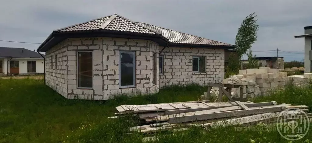 Дом в Санкт-Петербург, Санкт-Петербург, Петергоф ш. Ольгинское (126 м) - Фото 1