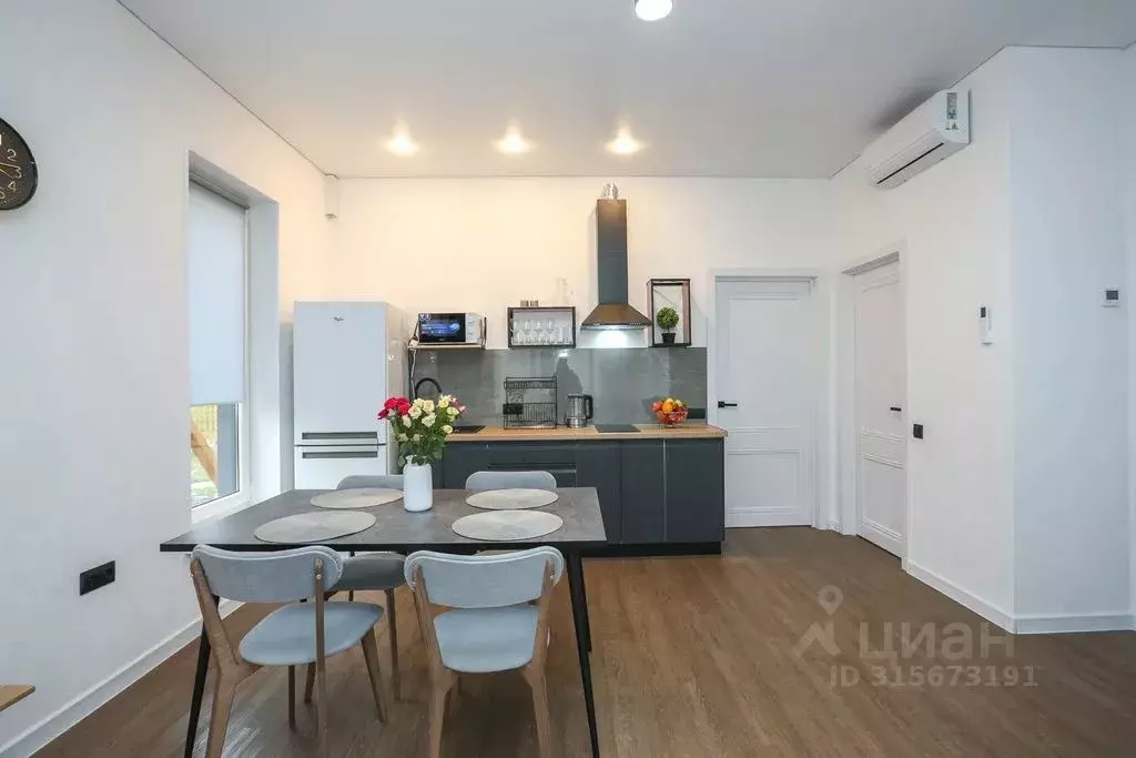 Дом в Калининградская область, Янтарный городской округ, пос. Синявино ... - Фото 2