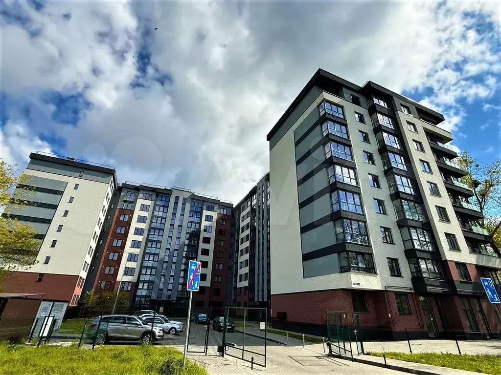 2-к. квартира, 66 м, 7/9 эт. - Фото 0